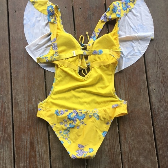 Sam Edelman Floral Ruffle One Piece Swimsuit - Picture 7 of 11